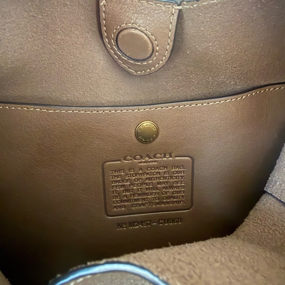 Coach Brooklyn 28 - Picture 6 of 8